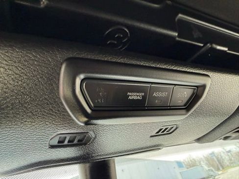 Used 2021 Jeep Gladiator Overland image 34