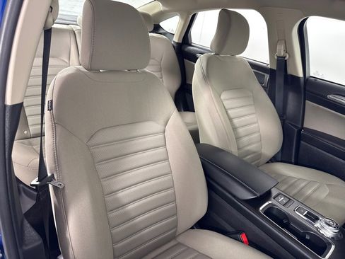 Used 2018 Ford Fusion S image 26