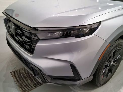 Certified 2023 Honda CR-V Sport image 9
