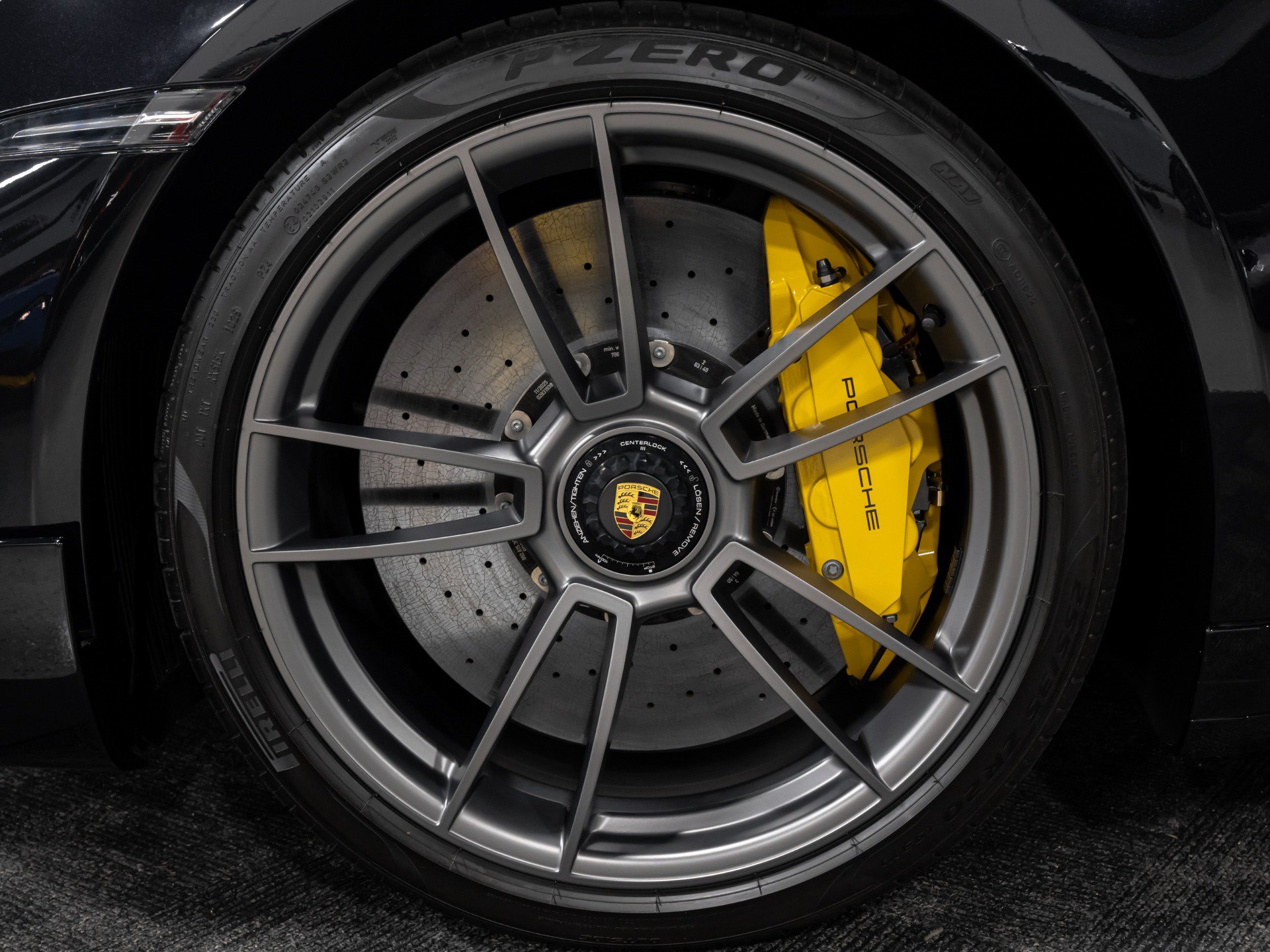 Used 2025 Porsche 911 Turbo S AWD/4WD image 34