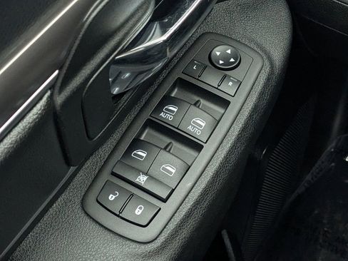 Used 2024 RAM 1500 Classic Warlock image 19