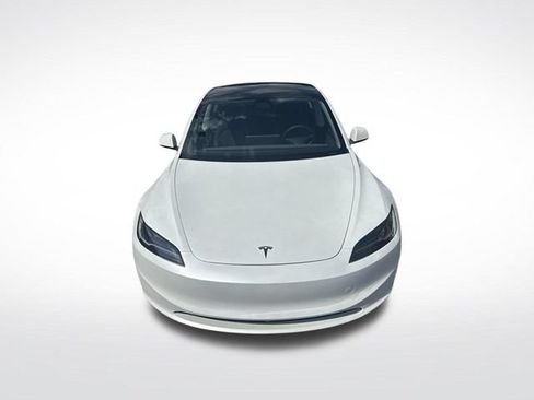 Used 2026 Tesla Model 3 AWD/4WD image 9