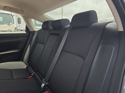Used 2022 Honda Civic EX image 16