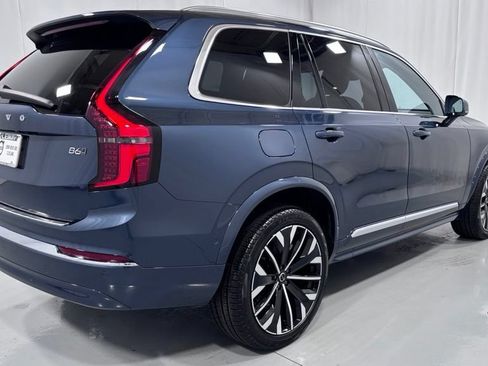 Certified 2026 Volvo XC90 B6 Plus AWD/4WD image 6