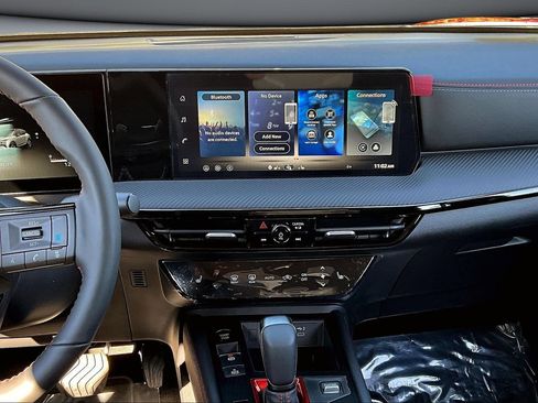 New 2026 Nissan Kicks SR w/ SR Premium Package image 6