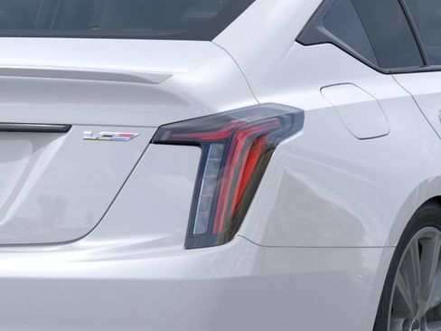New 2026 Cadillac CT5 V w/ Technology Package AWD/4WD image 11