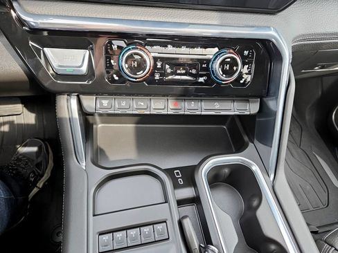 New 2026 GMC Sierra 3500 Denali w/ Technology Package AWD/4WD image 25
