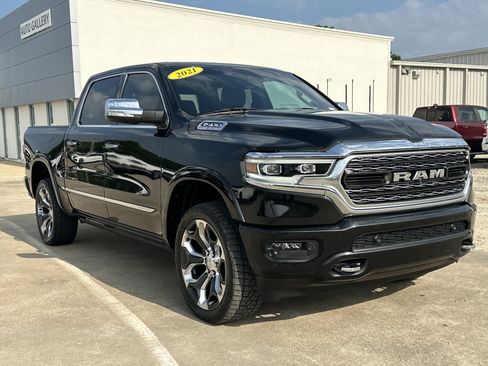 Used 2021 RAM 1500 Limited AWD/4WD image 3