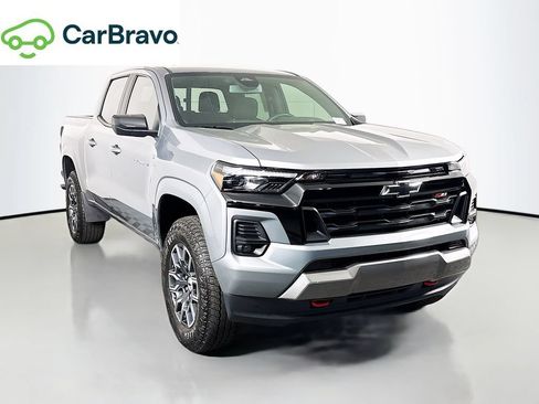 Certified 2024 Chevrolet Colorado Z71 w/ Z71 Convenience Package 2 AWD/4WD image 1