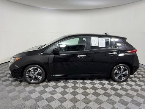Used 2021 Nissan Leaf SV image 3
