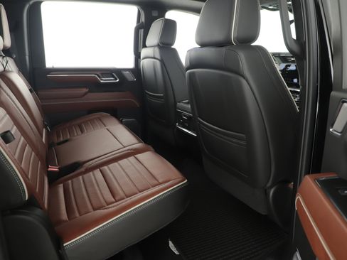 Used 2025 GMC Sierra 2500 Denali Ultimate image 22