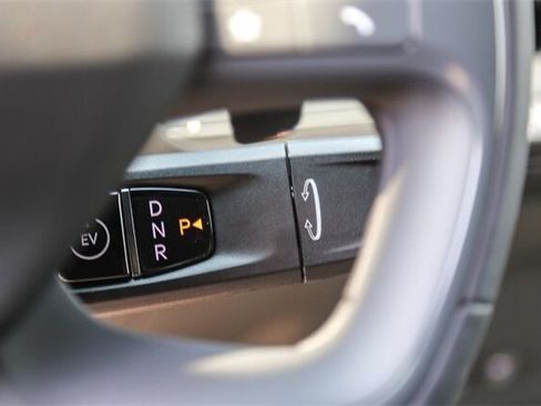 New 2026 Kia EV9 Wind image 18