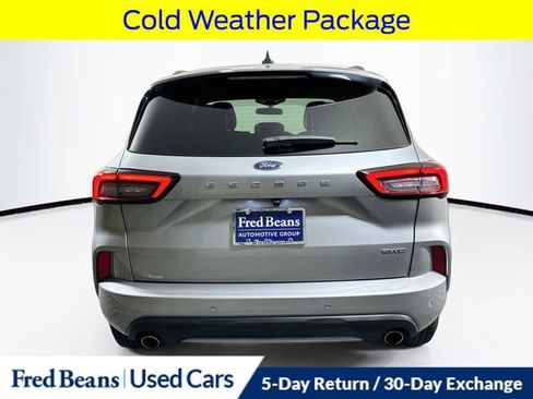 Used 2024 Ford Escape ST-Line w/ Tech Pack #1 AWD/4WD image 8