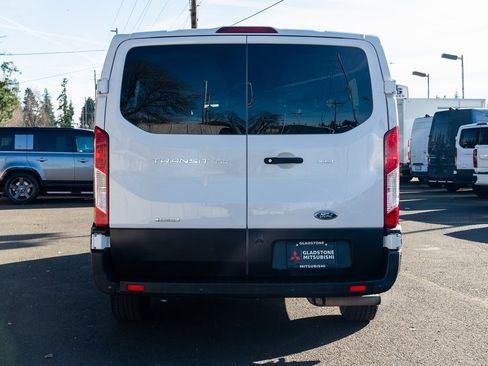 Used 2023 Ford Transit 350 XLT image 5