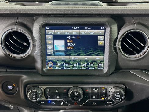 Used 2023 Jeep Wrangler Unlimited Sahara w/ Cold Weather Group AWD/4WD image 19