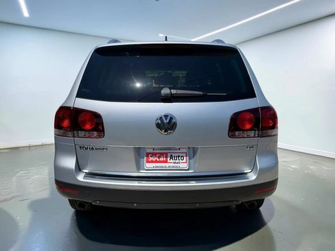 Used 2008 Volkswagen Touareg V6 AWD/4WD image 4