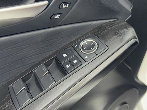 Used 2023 Lexus IS 300 AWD w/ Premium Package image 20