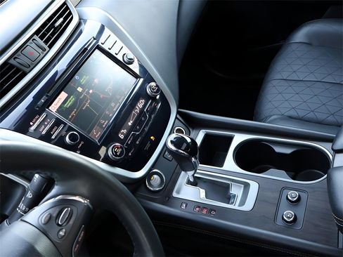 Used 2023 Nissan Murano Platinum image 21