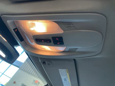 Used 2017 GMC Terrain SLE image 20