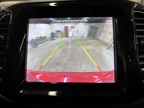 Used 2019 Jeep Compass Limited AWD/4WD image 25