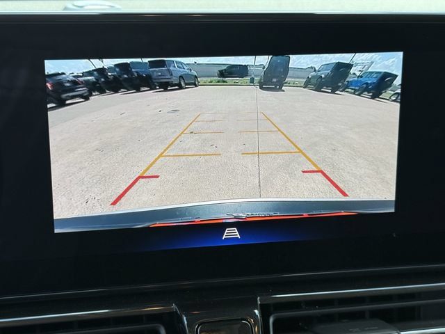 Used 2025 Chevrolet TrailBlazer LT w/ Convenience Package FWD image 19