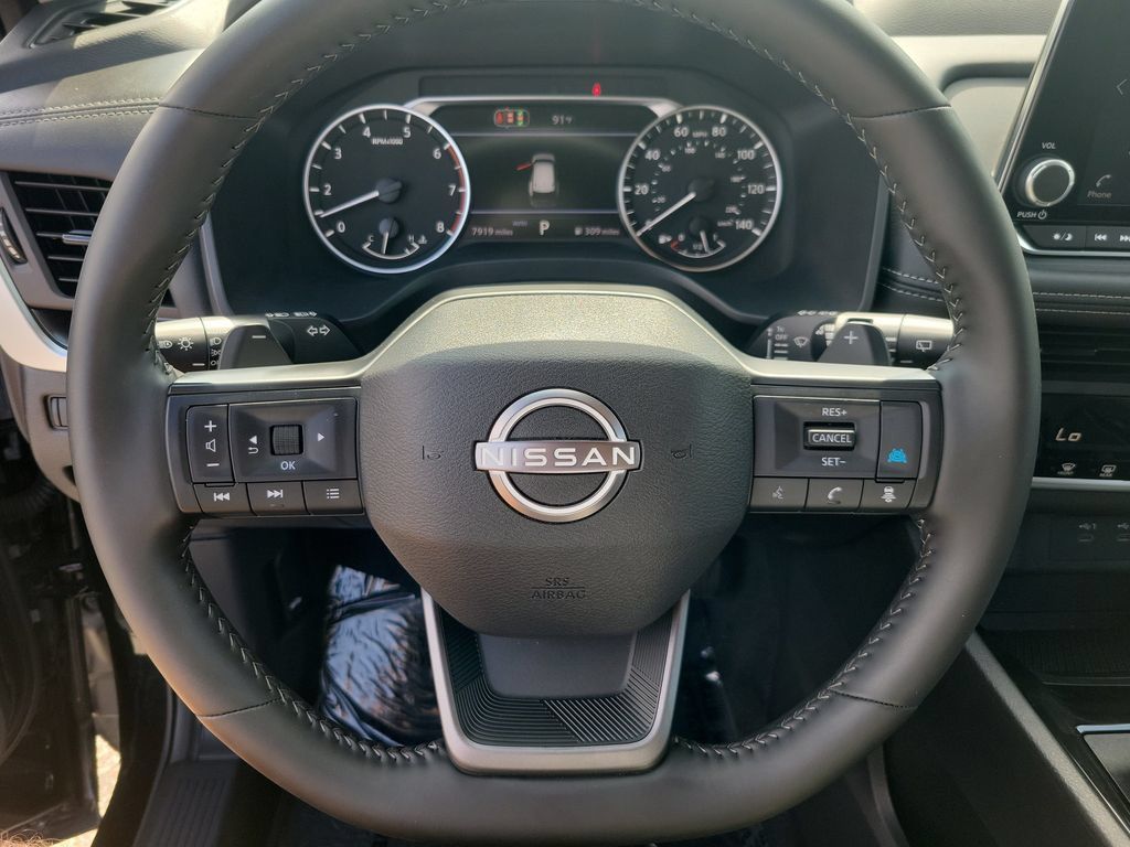 Certified 2026 Nissan Rogue SV AWD/4WD image 19
