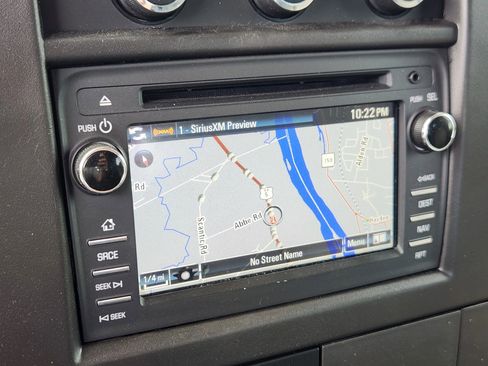 Used 2016 Chevrolet Express 2500 image 31