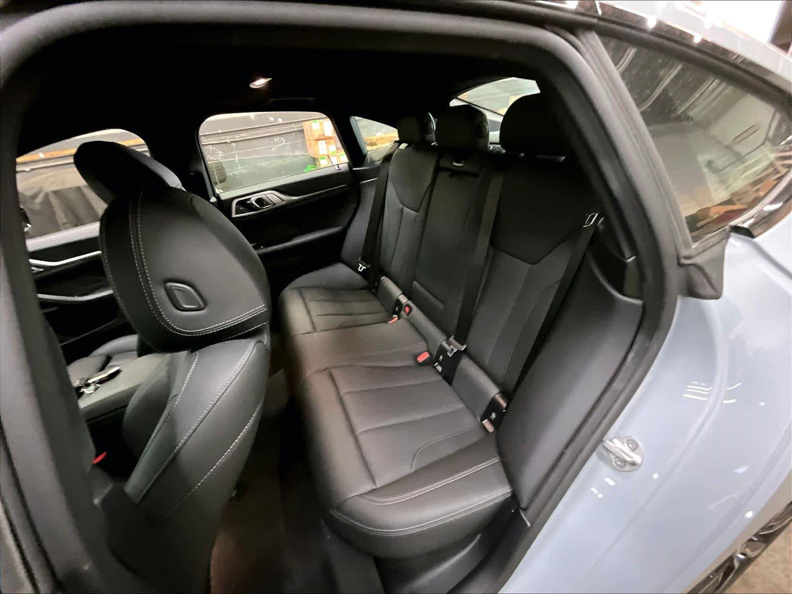 Used 2023 BMW i4 eDrive40 w/ M Sport Package RWD image 27