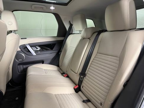 Certified 2025 Land Rover Discovery Sport S image 24