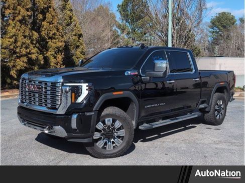 Used 2025 GMC Sierra 2500 Denali w/ Denali Reserve Package image 1