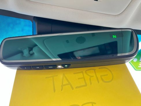 Used 2020 Lexus ES 300h w/ Premium Package FWD image 44