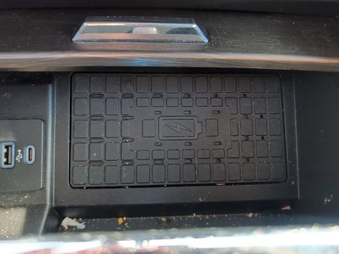 Used 2024 Ford Expedition Limited RWD image 19
