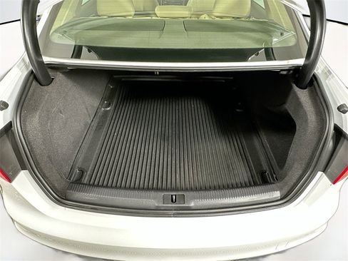 Used 2015 Audi A4 2.0T Premium image 30