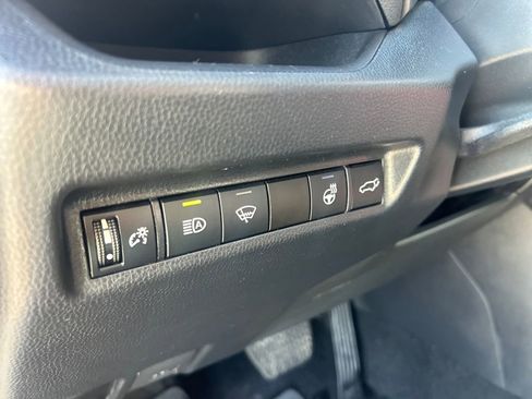 Certified 2022 Toyota RAV4 TRD Off-Road w/ TRD Off-Road Weather Package image 29