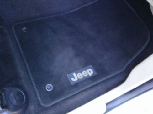 Used 2014 Jeep Grand Cherokee Limited w/ Luxury Group II image 55