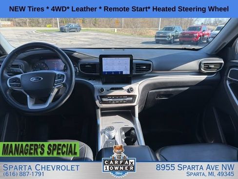 Used 2022 Ford Explorer XLT w/ Equipment Group 202A AWD/4WD image 13