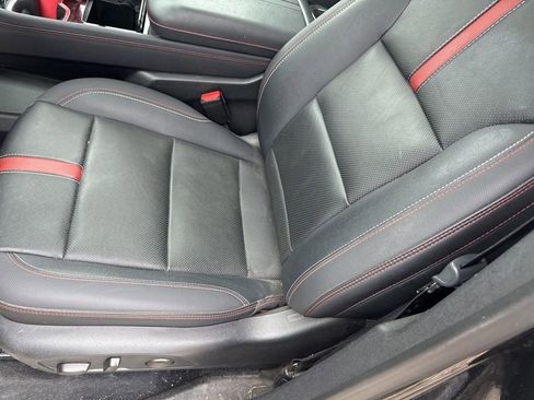 Used 2024 Chevrolet Traverse RS w/ LPO, Floor Liner Package AWD/4WD image 14