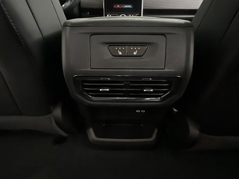 New 2025 GMC Sierra EV Denali image 25