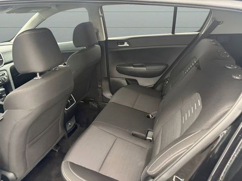 Used 2019 Kia Sportage LX w/ LX Popular Package image 18