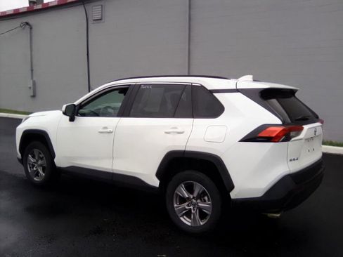 Used 2024 Toyota RAV4 XLE image 8