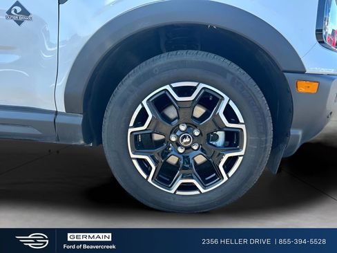 Certified 2025 Ford Bronco Sport Outer Banks w/ Outer Banks Tech Package+ AWD/4WD image 24