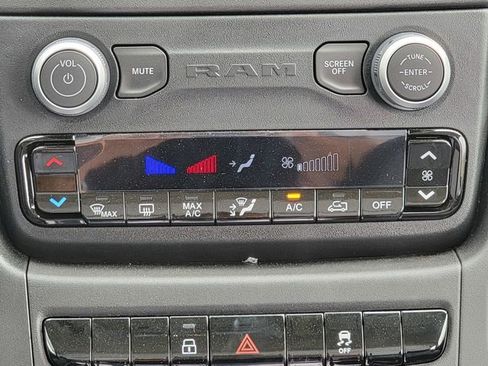 New 2025 RAM ProMaster 2500 w/ Convenience Group image 22