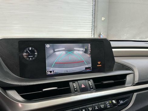 Used 2021 Lexus ES 350 F Sport w/ Accessory Package 2 FWD image 23