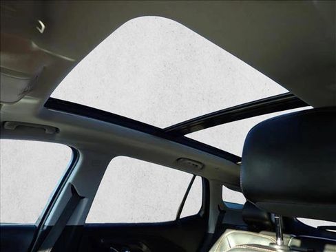 Used 2021 GMC Terrain SLT w/ Infotainment Package II image 15