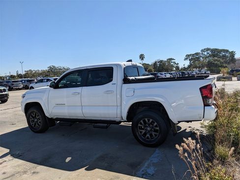 Used 2022 Toyota Tacoma SR5 image 7