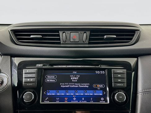 Used 2018 Nissan Rogue SL w/ Premium Package image 21