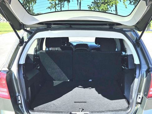 Used 2017 Dodge Journey SE image 11