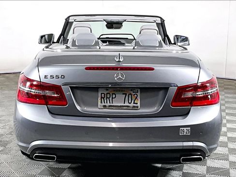 Used 2012 Mercedes-Benz E 550 Cabriolet image 10