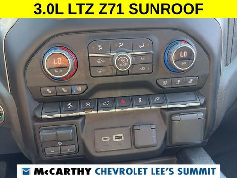 Used 2020 Chevrolet Silverado 1500 LTZ image 9