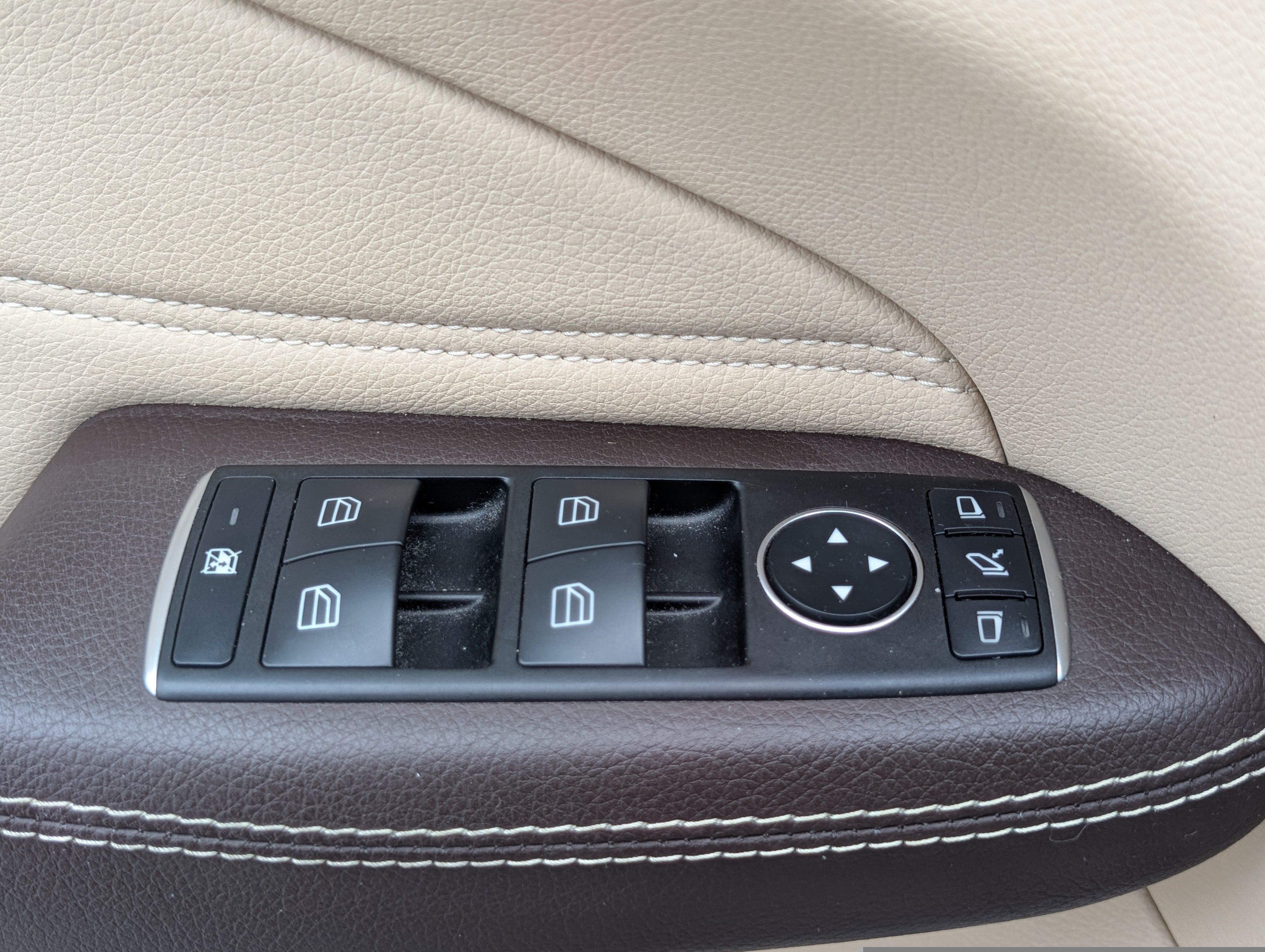 Used 2018 Mercedes-Benz GLE 350 4MATIC image 20
